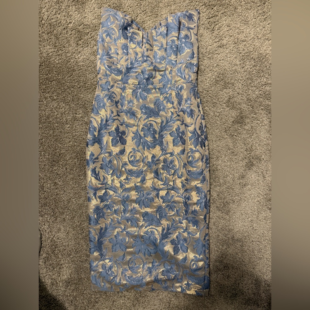 Vici dress